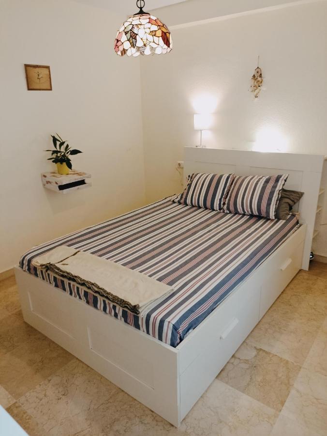 Confortable Habitacion Centrica En Piso Privado Apartment Malaga Luaran gambar