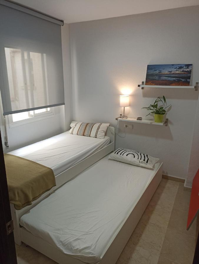Confortable Habitacion Centrica En Piso Privado Apartment Malaga Luaran gambar