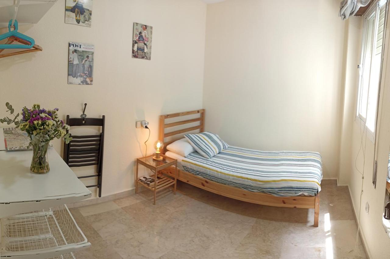 Confortable Habitacion Centrica En Piso Privado Apartment Malaga Luaran gambar