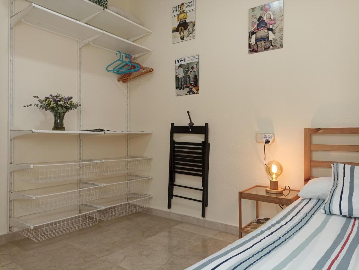 Confortable Habitacion Centrica En Piso Privado Apartment Malaga Luaran gambar